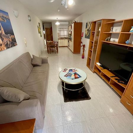 Regent Court - 3 Bedroom Apartment Within Walking Distance From Seafront St. Paul's Bay Exterior foto
