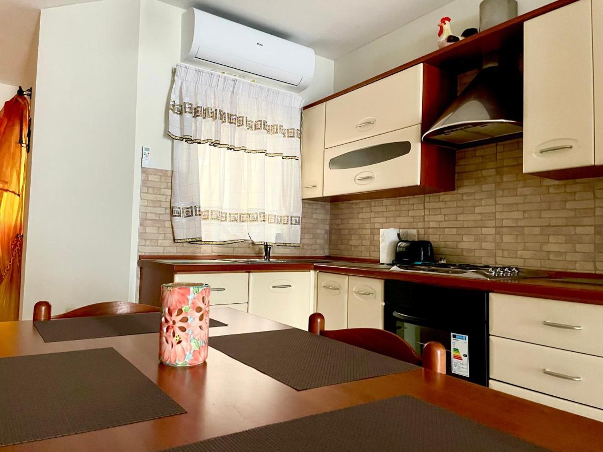 Regent Court - 3 Bedroom Apartment Within Walking Distance From Seafront St. Paul's Bay Exterior foto