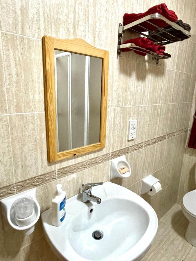 Regent Court - 3 Bedroom Apartment Within Walking Distance From Seafront St. Paul's Bay Exterior foto