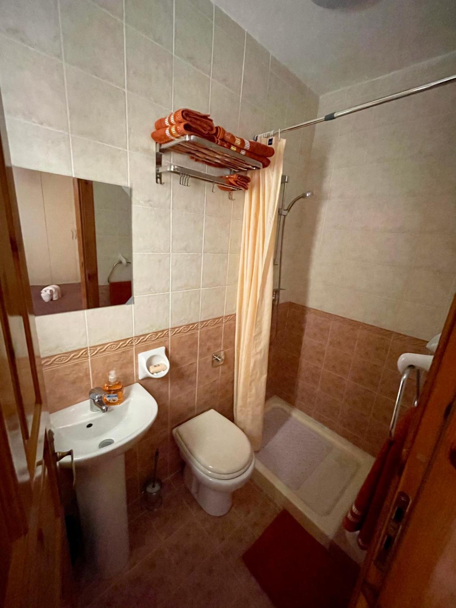 Regent Court - 3 Bedroom Apartment Within Walking Distance From Seafront St. Paul's Bay Exterior foto